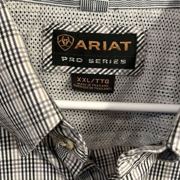 Ariat Pro Series Size XXL 2X Black White Plaid Long Sleeve Western Shirt - Picture 2 of 6